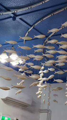 Oppies Restaurant & Takeaway - Hospitality and gastronomy