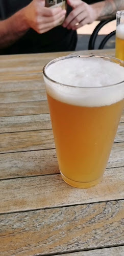 The Roaming Giant - Hospitality and gastronomy