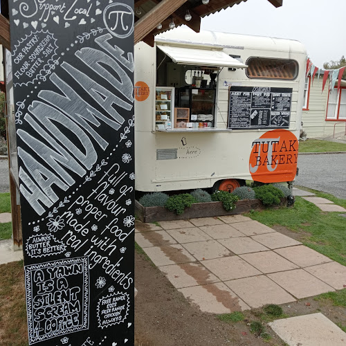 Tutaki Bakery - Hospitality and gastronomy