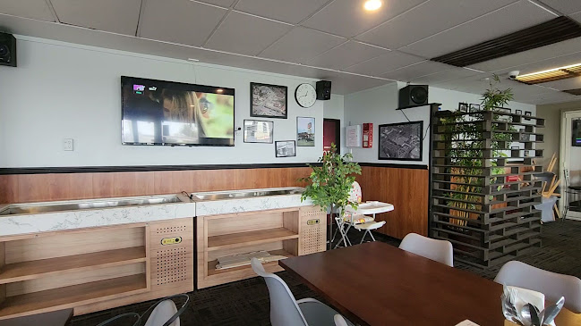 Westie Bistro Open Times