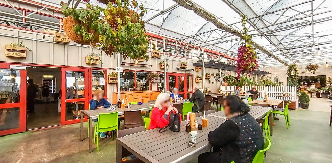 224 Universal Drive, Henderson, Auckland 0610, New Zealand