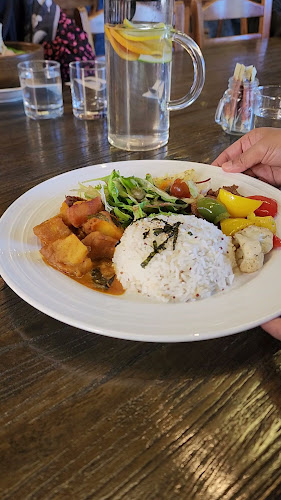 Opinii despre Water Drop Vegetarian Cafe în Christchurch - Hospitality and gastronomy