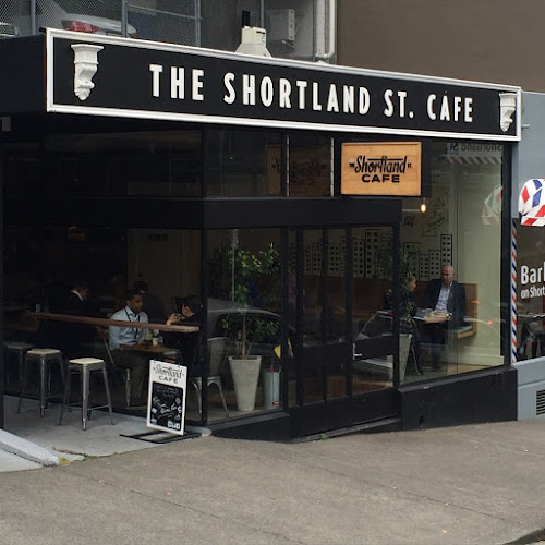 Comentarii opinii despre The Shortland St Cafe