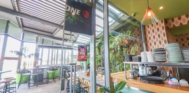 Foundation Bar - Hamilton