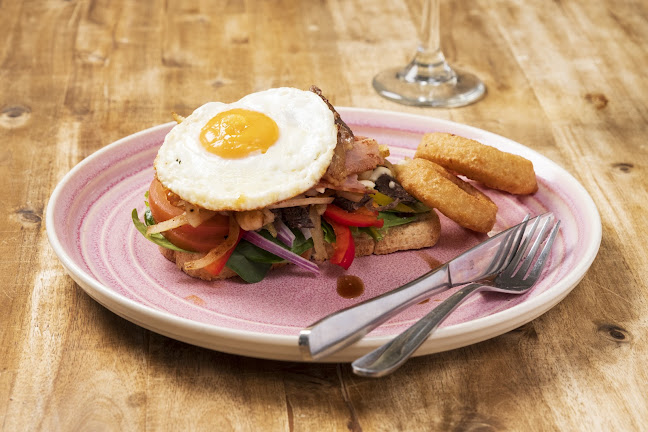 Comentarii opinii despre Benger NUI Cafe