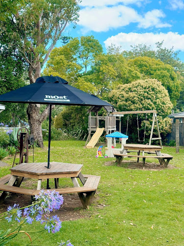 Comentarii opinii despre The Collins Cafe And Bar