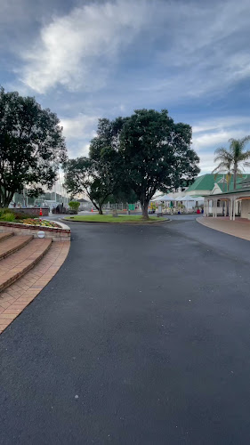 Reviews of Mokaba Cafe in Whangārei - Hospitality and gastronomy