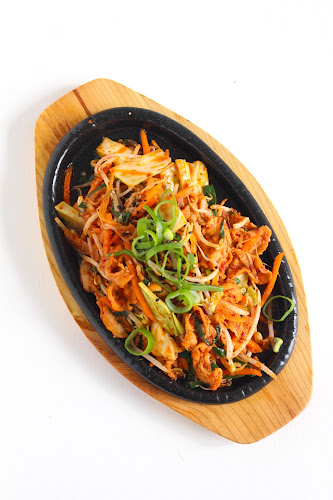 Comentarii opinii despre Kangnaru (Traditional Korean Cuisine)