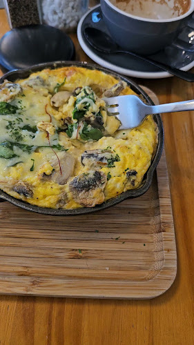 Gemini Cafe & Eatery - Hospitality and gastronomy