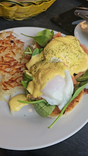 Reviews of Denny's Manukau Restaurant in Auckland - Hospitality and gastronomy