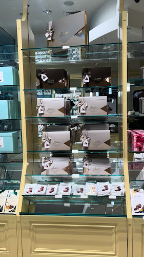 Opinii despre Butlers Chocolate Café în Lower Hutt - Hospitality and gastronomy