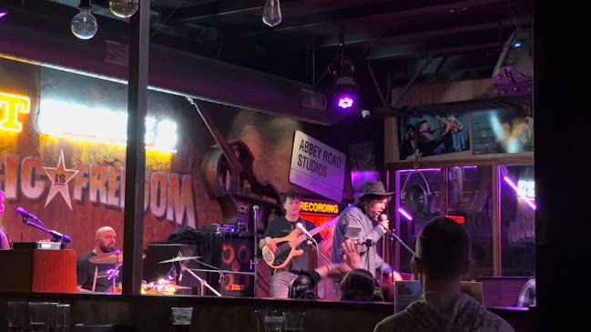 Opinii despre Fat Eddie's în Christchurch - Hospitality and gastronomy