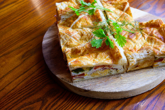 Elevation Cafe, Bar and Restaurant Motueka - Hospitality and gastronomy