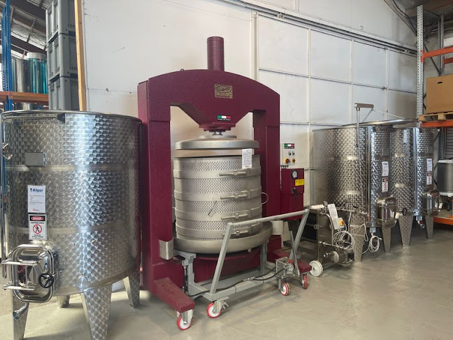 Comentarii opinii despre Vitis & Winemakers (NZ)