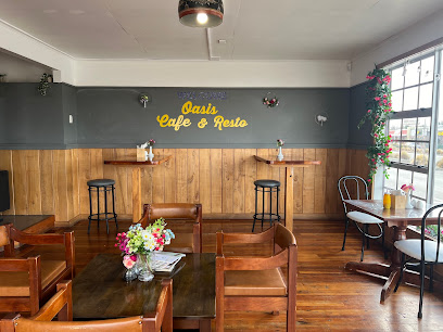 Oasis Hotel And Bar