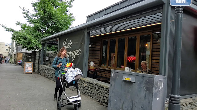 Opinii despre Joe's Garage Queenstown în Queenstown - Hospitality and gastronomy