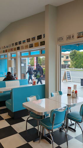 105 Beach Road, Kaikōura 7300, New Zealand