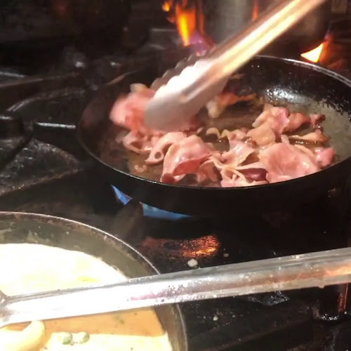 Opinii despre Pipi pizza café and pizza truck, bistro style restaurant în Havelock North - Hospitality and gastronomy