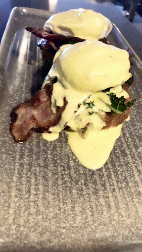 Porterhouse Grill Phone number