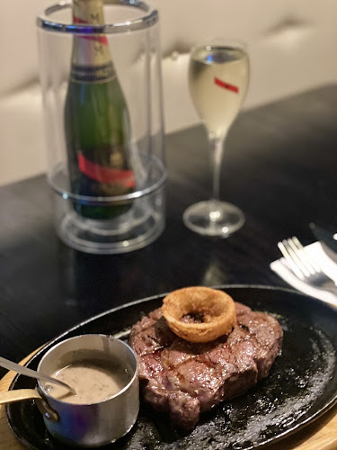 Porterhouse Grill - Hospitality and gastronomy