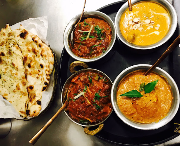 Comentarii opinii despre Indian Sapphire Restaurant & Bar