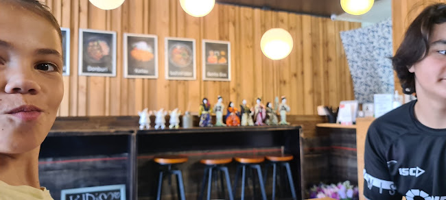 Comentarii opinii despre Inaka Sushi & Japanese Restaurant