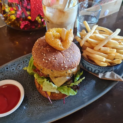 62 Broadway Avenue, Palmerston North Central, Palmerston North 4410, New Zealand