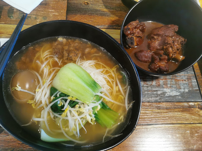 Comments and reviews of Neighbours' Cafe 芳鄰小館