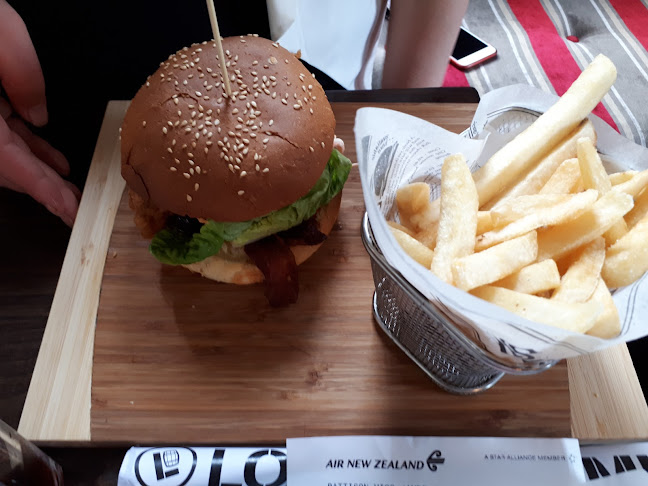 8 Treachers Lane, Havelock North 4130, New Zealand