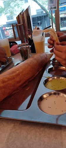 Comentarii opinii despre Saravanaa Bhavan