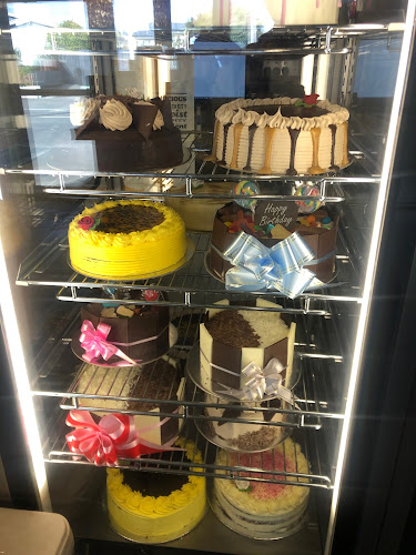 Reviews of The Naked Baker in Christchurch - Hospitality and gastronomy