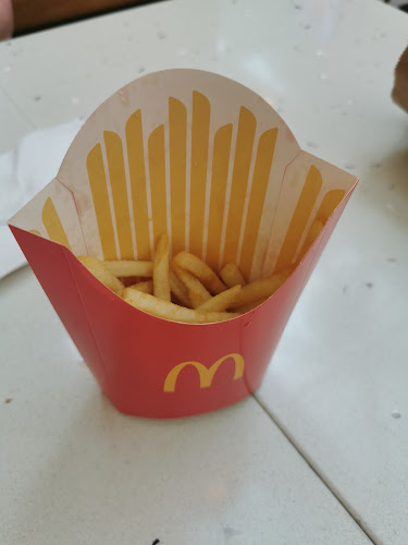 McDonald's The Palms - Hospitality and gastronomy