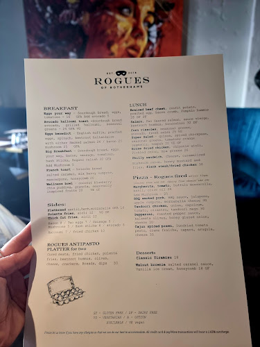 Opinii despre Rogues Cafe, Restaurant & Bar în Christchurch - Hospitality and gastronomy