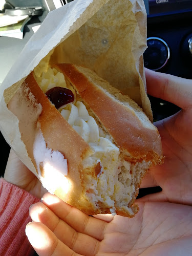 Comentarii opinii despre Golds Cottage Bakery