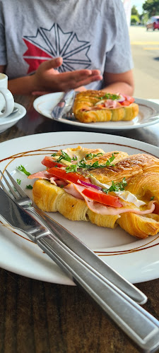 361 Broadway Avenue, Terrace End, Roslyn, Palmerston North 4414, New Zealand