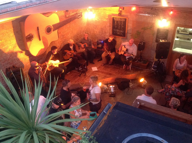 Sprig + Fern Hardy Street - Hospitality and gastronomy