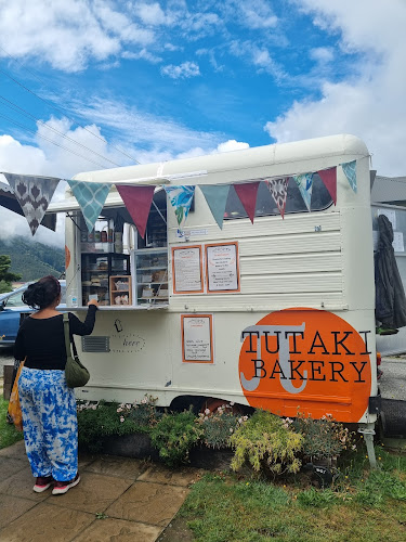 Tutaki Bakery