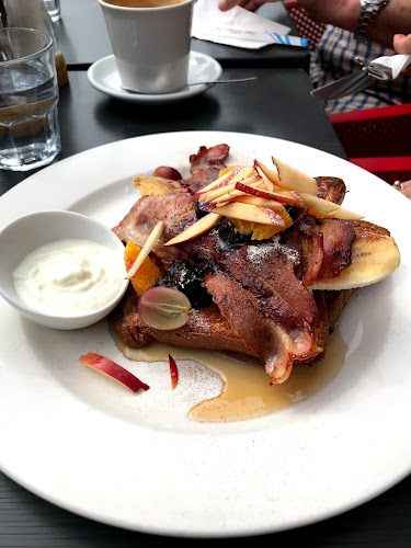 5/160 Hobsonville Point Road, Hobsonville, Auckland 0616, New Zealand