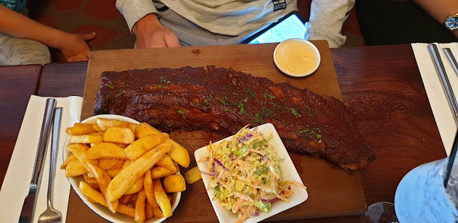 The Hive Bar & Restaurant - Hospitality and gastronomy