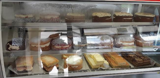 Lens Pies - Hospitality and gastronomy