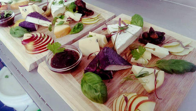 Comments and reviews of Mediterranean Foods Trattoria & Deli