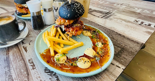 Acuppa Cafe - Hamilton