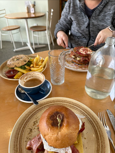 Comentarii opinii despre Moment Cafe