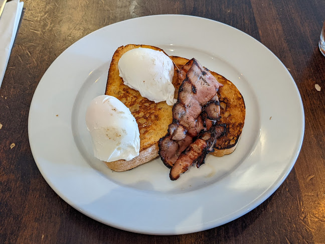 105 Mana Esplanade, Paremata, Porirua 5026, New Zealand