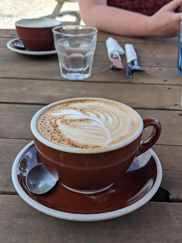 Cafe Mes Amis - Hospitality and gastronomy