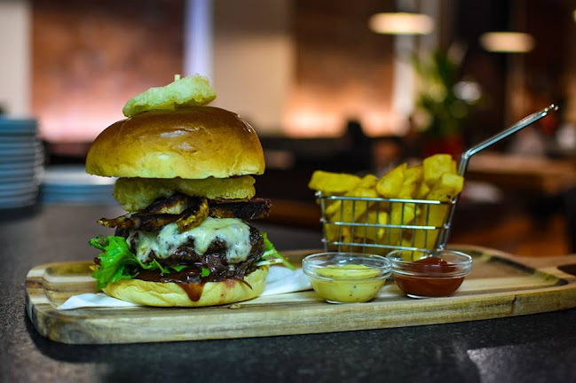 The Simply Grill Kitchen - Hospitality and gastronomy