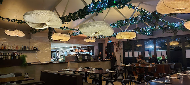 Waihi Beach Hotel - Hospitality and gastronomy