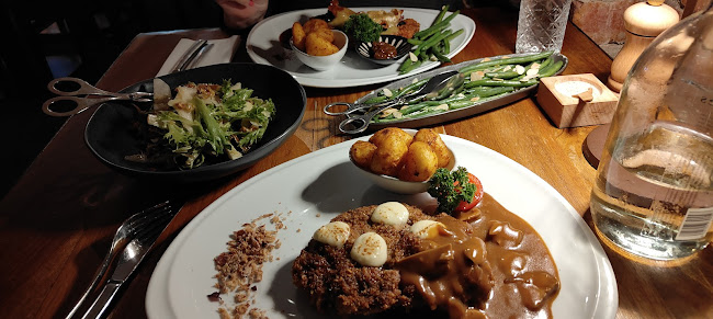 Red Earth Bistro and Wine Bar - Auckland