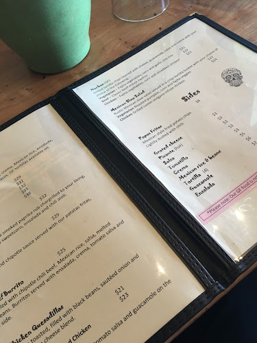 Comentarii opinii despre La Mexica Cantina and Restaurant