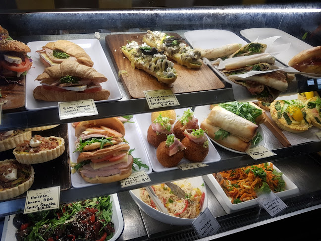 Mavis & Co - Hamilton